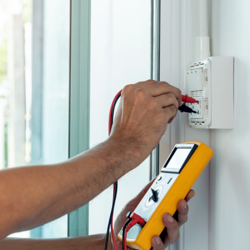 Electrical Services Couran Cove Image Electrical Services Couran Cove Image