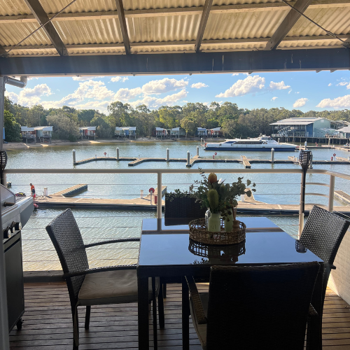 Couran Cove Studio Apartment MR7 Balcony Image Couran Cove Studio Apartment MR7 Balcony Image