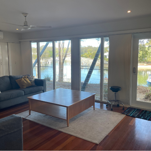 Couran Cove Broadwater Villa BV7 Downstairs Lounge Image Couran Cove Broadwater Villa BV7 Downstairs Lounge Image