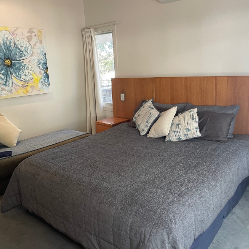 Couran Cove Broadwater Villa BV7 Downstairs bedroom image Couran Cove Broadwater Villa BV7 Downstairs bedroom image