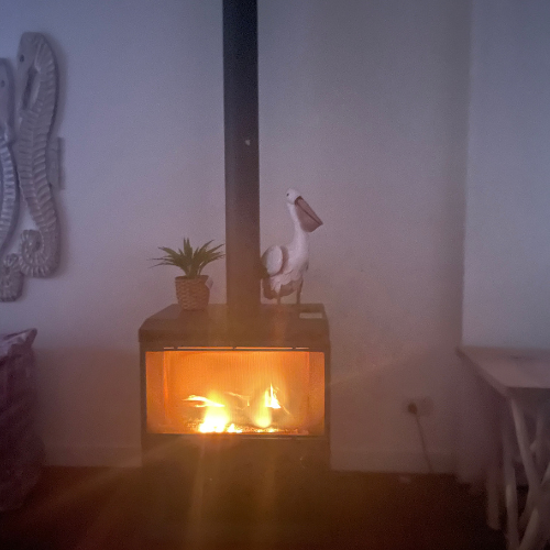 Couran Cove Broadwater Villa BV7 Gas Heater Fire Place Image