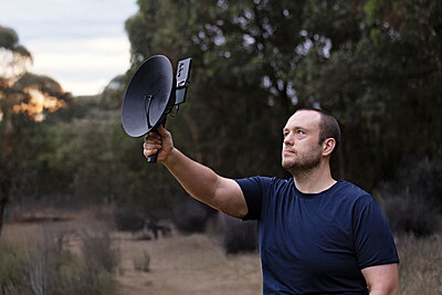 Parabolic Microphone 300 Parabolic Microphone 300