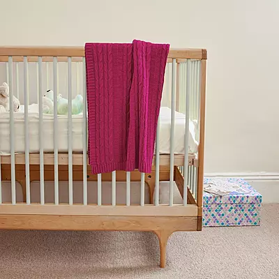 Baby Knit Blanket Sangria 1