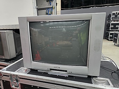 Vintage 27" CRT TV Silver (Teac)