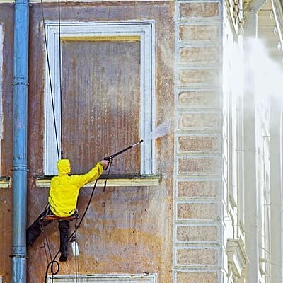 CLEANING BRICKWORK