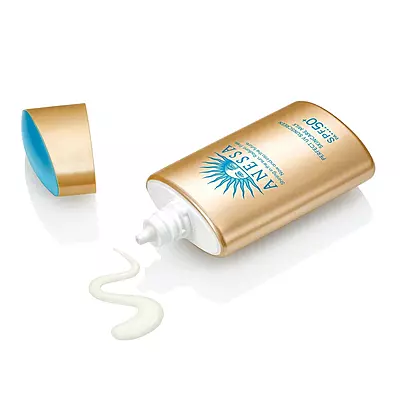 Silky texture of ANESSA sunscreen milk on hand