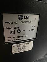 Vintage 21" CRT TV Silver (LG) Vintage 21" CRT TV Silver (LG)