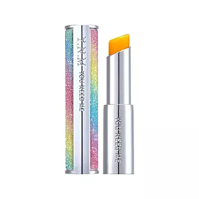 Close-up of YNM Candy Honey Lip Balm texture – smooth and shiny finish