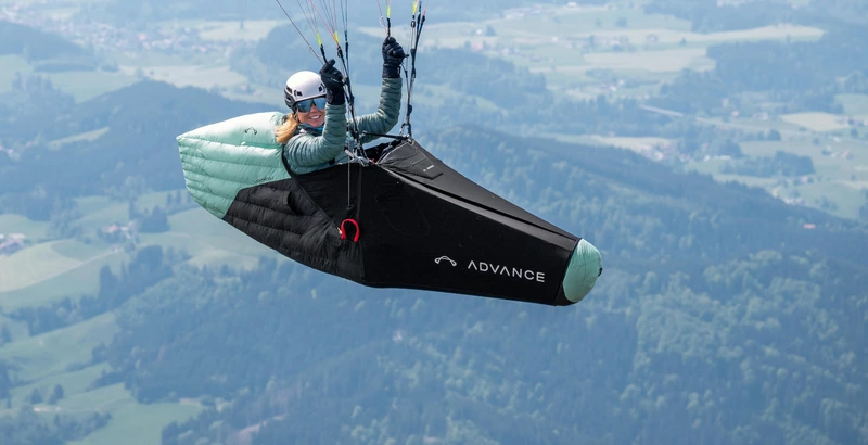 Advance Weightless Ultra Light Pod Harness