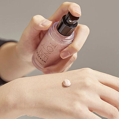 VELY VELY Vitamin Dark Spot Tone‑Up Sun Serum bottle – SPF 50+ PA++++